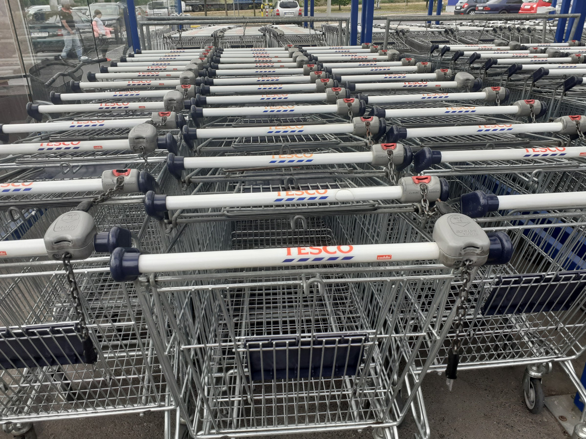 Tesco bevásárlókocsik