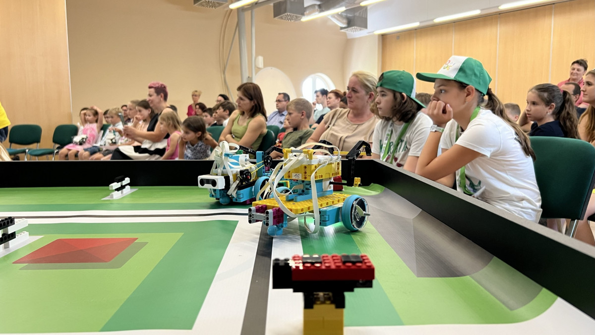 robotika kamara