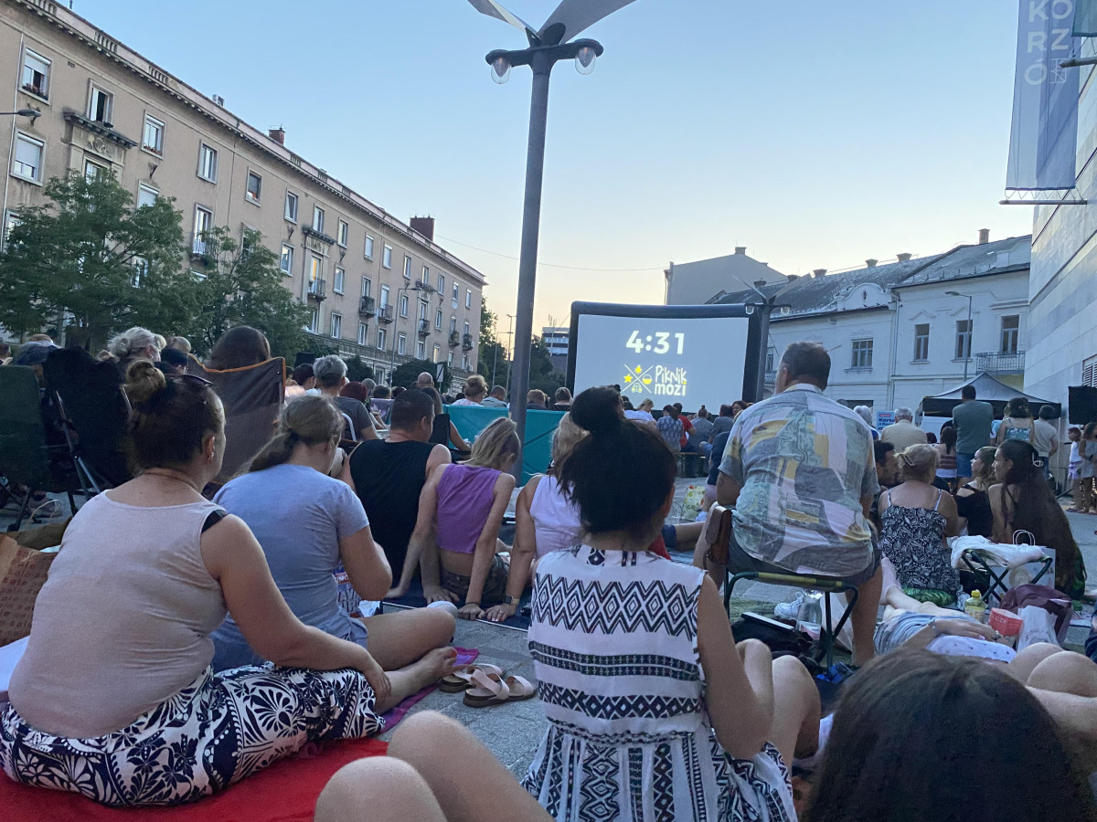 Piknik a Korzó téren, Nyíregyházán