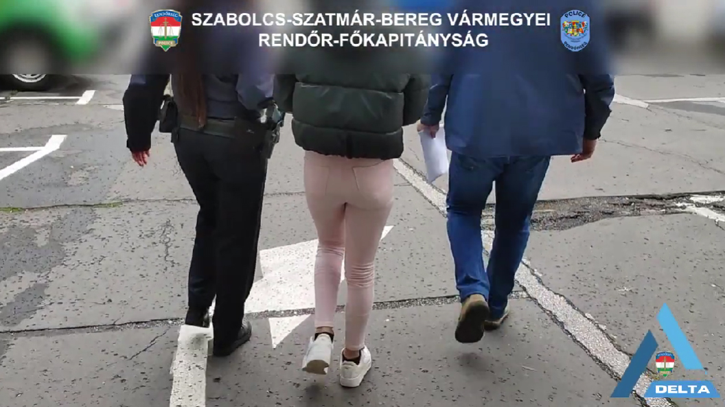 Átadáskor fogták el a kisnaményi drogárus nőt